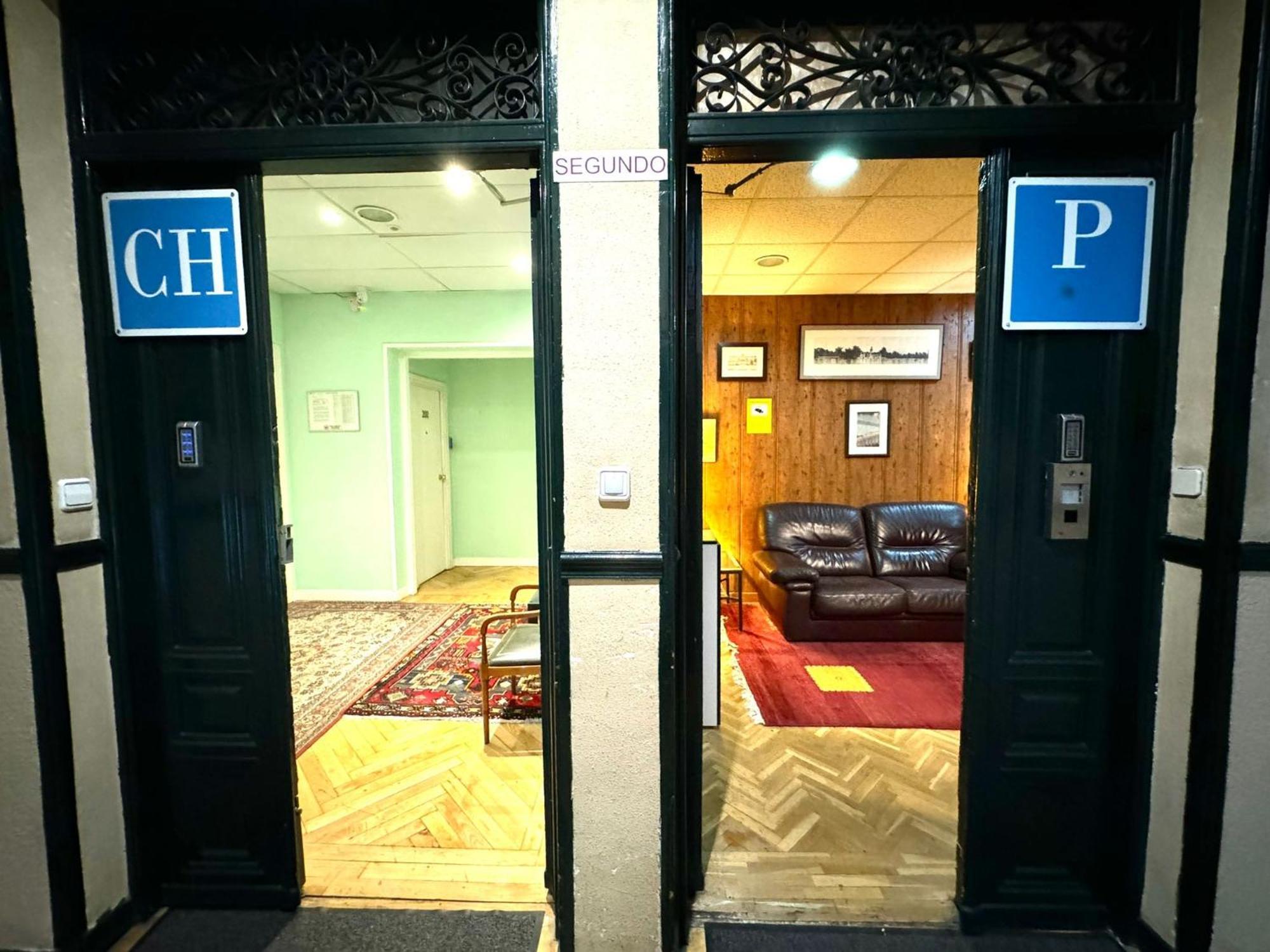 Hostal Asuncion Madryt Zewnętrze zdjęcie